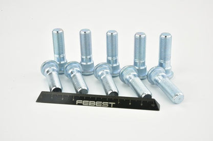 Wheel stud